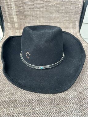 Charlie 1 Horse Black Western Felt Cowboy Hat with Turquoise Accent.